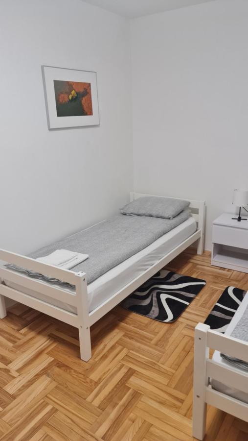 South 2 Osijek Apartment Luaran gambar
